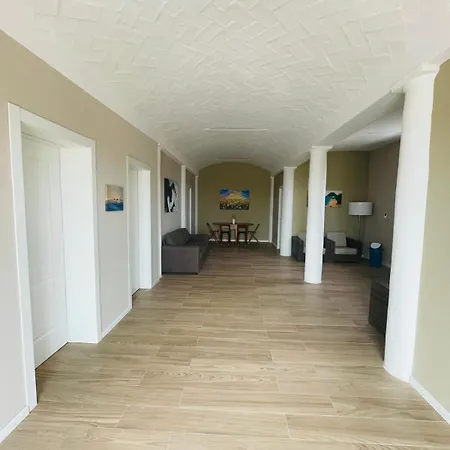 Iris Bed & Breakfast Imola